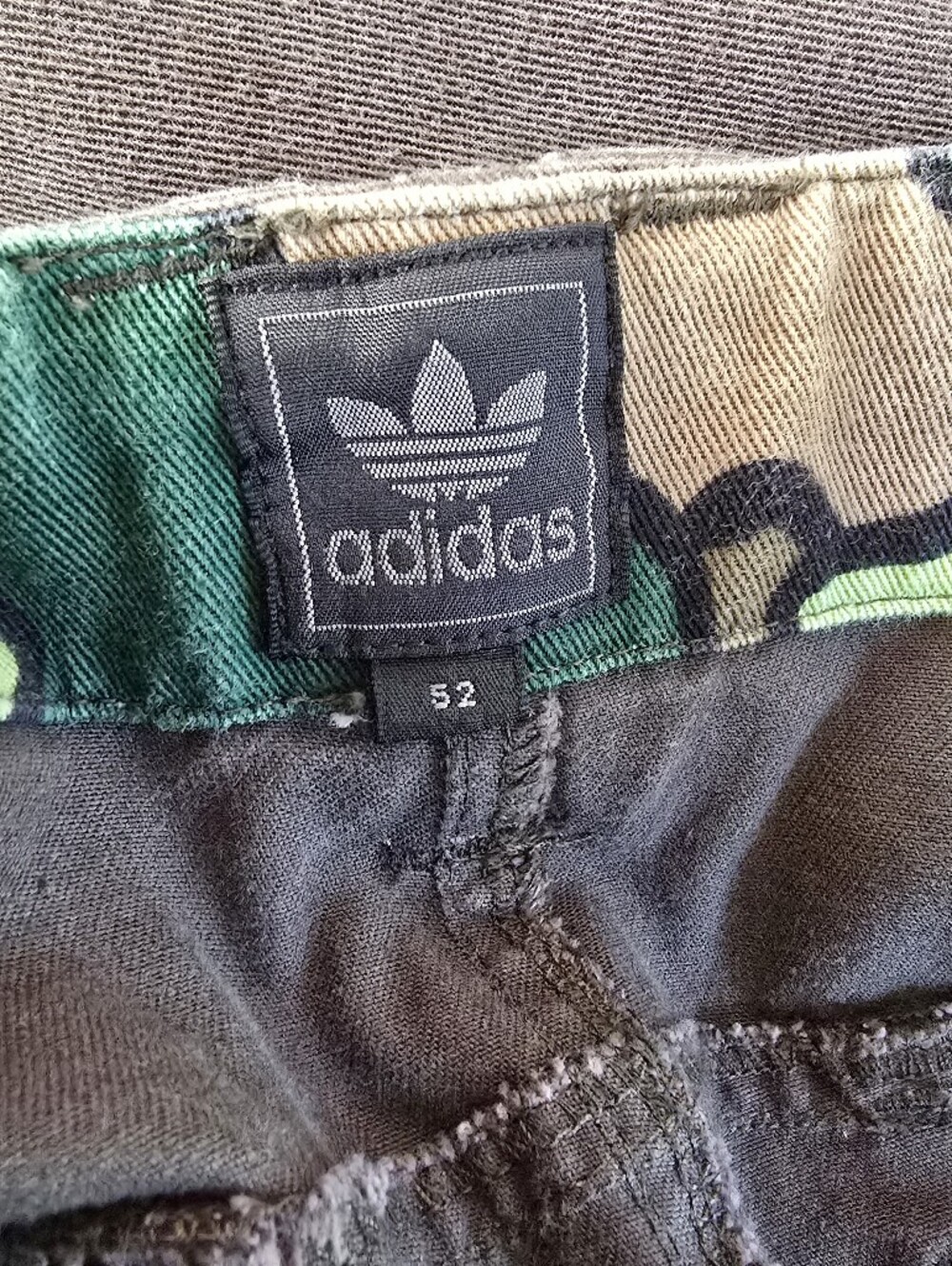 adidas Men's Olive Green Utility Pants Size 52 - Picture 10 of 10